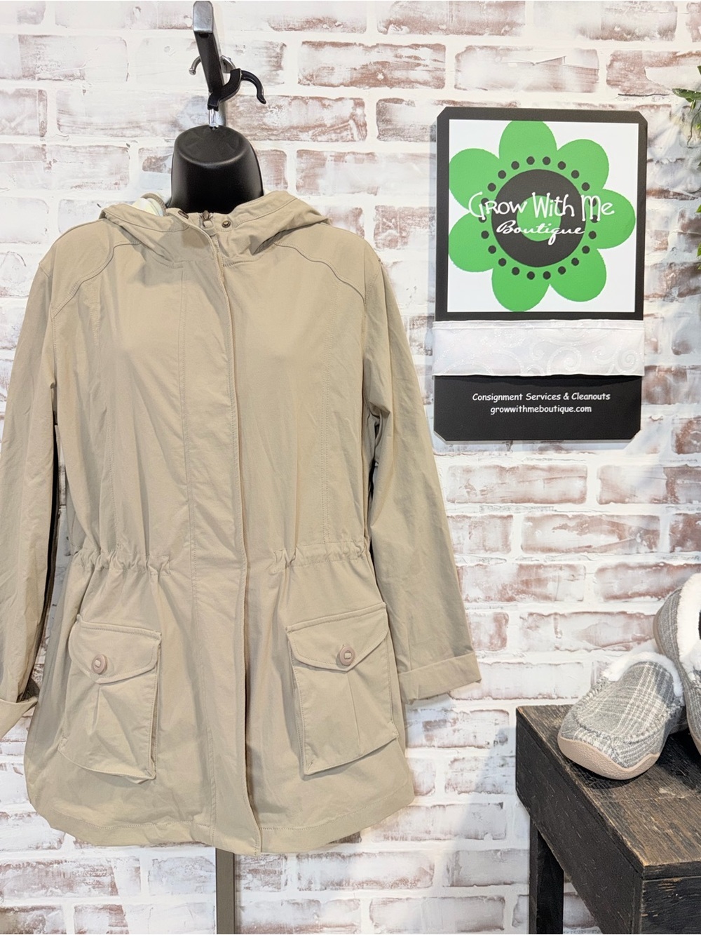 Lucy Light Beige Hooded Women's Anorak Jacket large